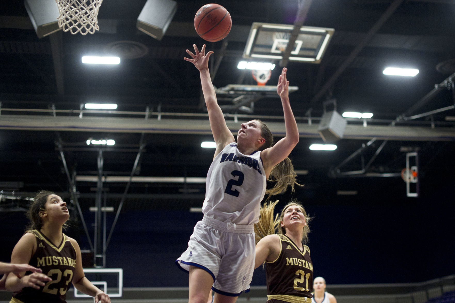WSU v. SMSU 04